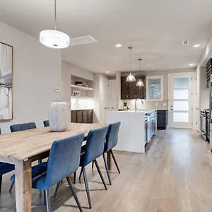 Sojourners Haven - 2 Mi To Downtown & Broadway Holiday home